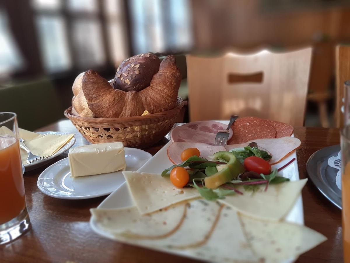 Hotel Haus Muehlbach ニデッケン エクステリア 写真